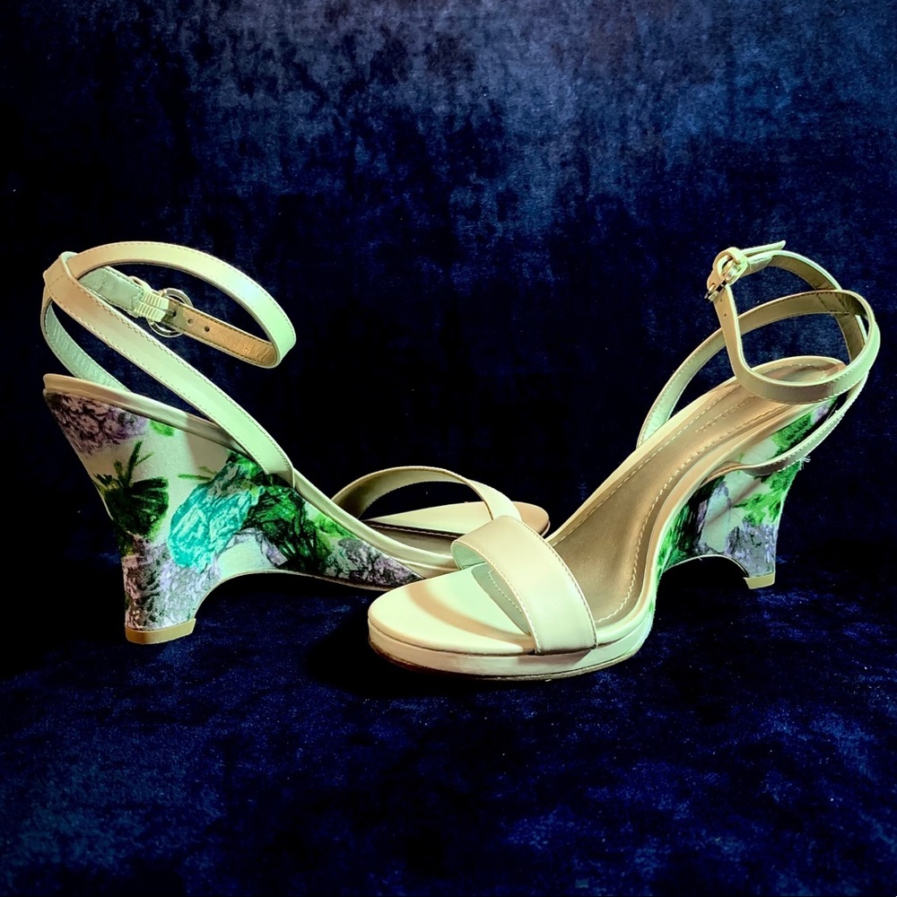 Ann Taylor Heels
